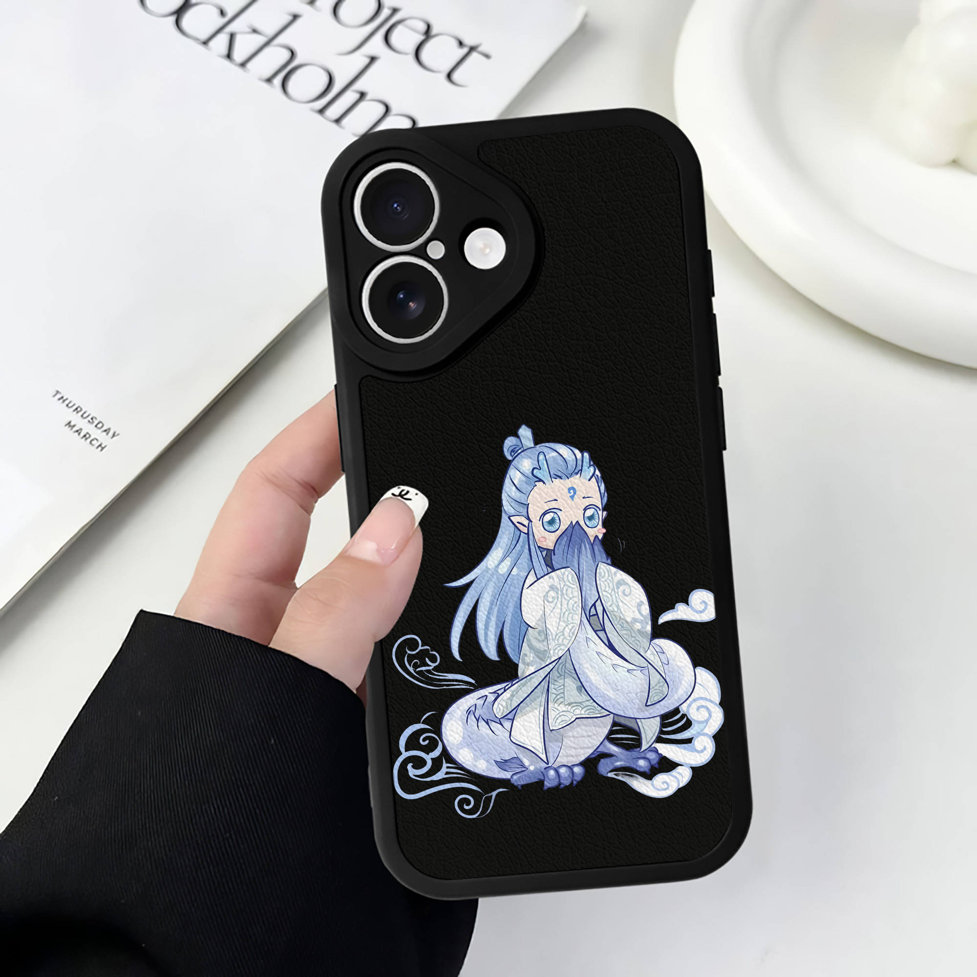 （画像用） Ne Zha 2 ナタ 魔童の大暴れ 【iPhone 16シリーズ対応】シリコンスマホケース（レザー調） 材質：シリコン